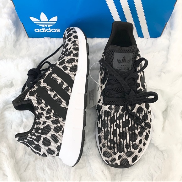 adidas women's swift run w leopard